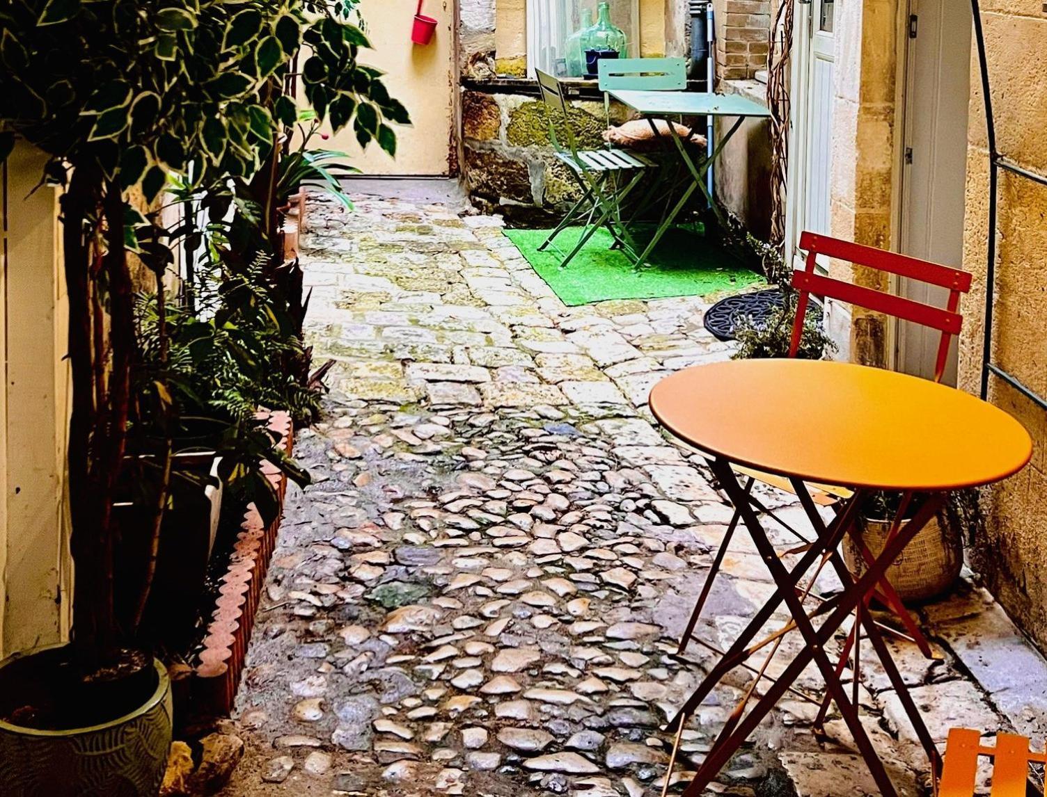 Le Logis Des Templiers Vieux Port Lejlighed La Rochelle  Eksteriør billede